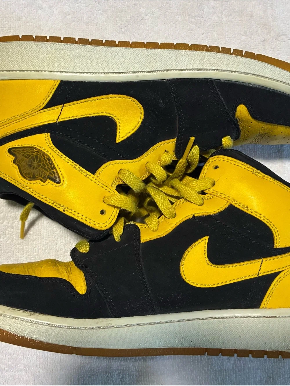 Vintage 2006 - Air Jordan 1 Retro Mid New Love size 5.5
